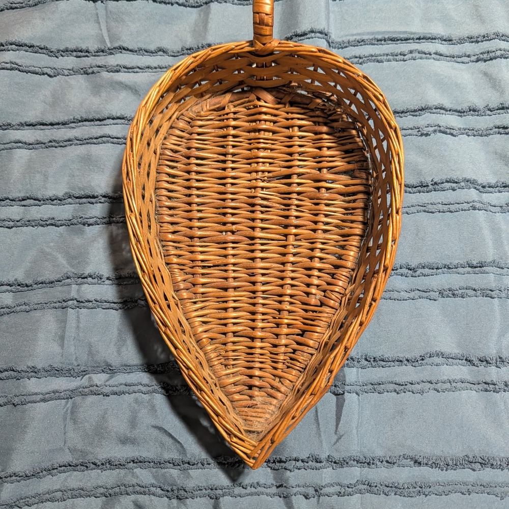 Vintage Woven Leaf-Shaped Basket